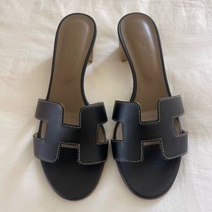 Hermes Oasis Sandals